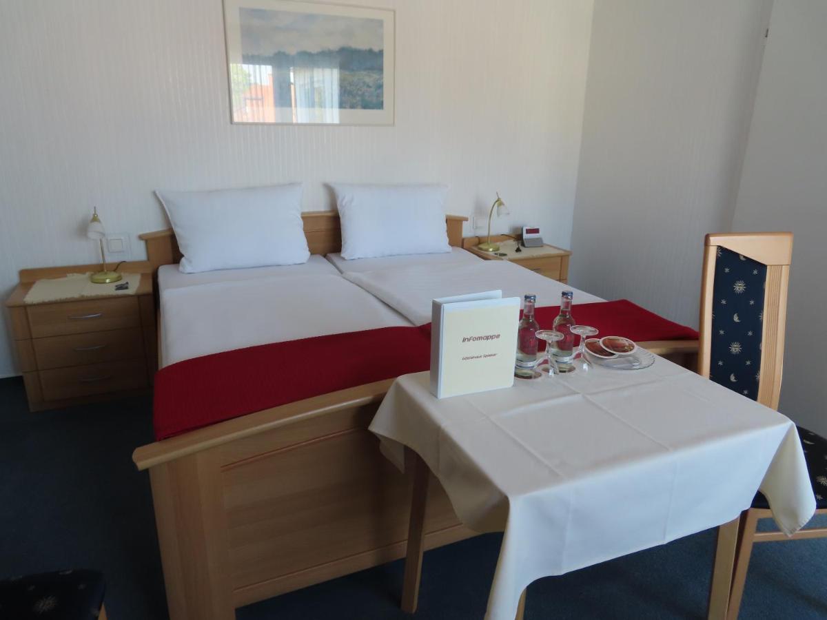 Gaestehaus Spieker Horn-Bad Meinberg Bagian luar foto